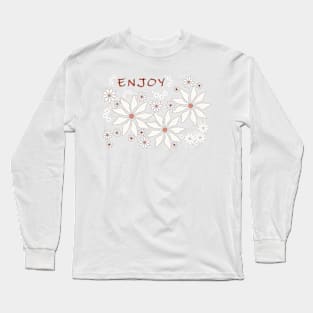 White daisies on salmon dark background Long Sleeve T-Shirt